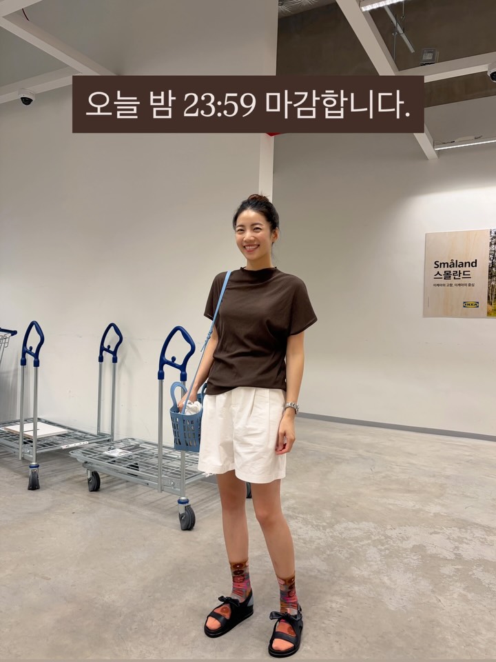 모크넥 탑, 레이스 스커트